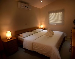 Alona42 Resort