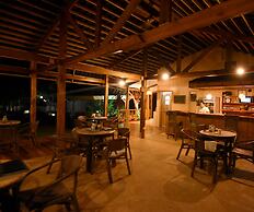 Alona42 Resort