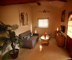Alona42 Resort