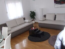 Villa Ana