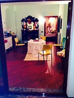 Magnolia House