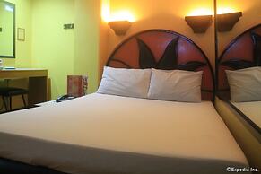 Halina Drive Inn Hotels - Sta Mesa