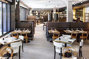 Little National Hotel Canberra