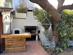 Gorilla - Hostel