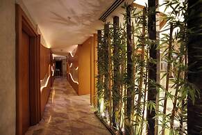 Veyron Hotels & Spa