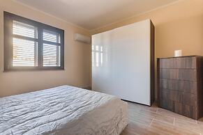 ANAELEHOUSEAPARTMENTS L.T.B.