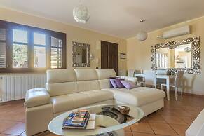 ANAELEHOUSEAPARTMENTS L.T.B.