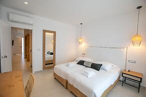 The George Hotel