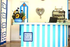 Hotel Lux