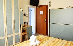 Hotel Lux