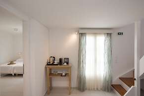 Charissi Hotel