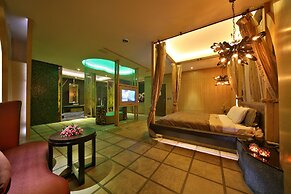 Dubai Villa Motel