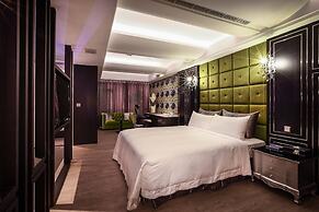 Icloud Luxury Resort & Hotel