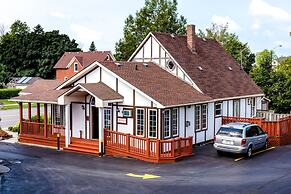 Cedar Lodge Motel