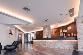 Waugh Den Hotel