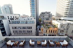 Lily & Bloom Hotel