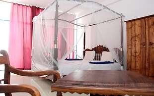 Jaga Bay Resort