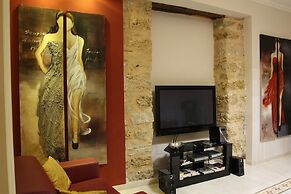 Abatellis Luxury