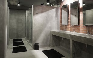 Bed Station Hostel