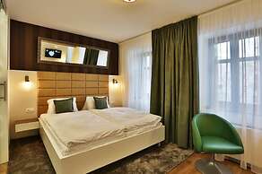 VIP Apartments