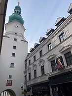 VIP Apartments