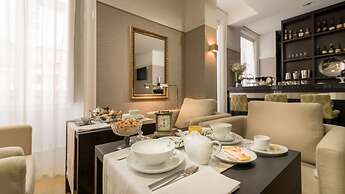 Universal Boutique Hotel