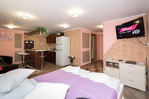 Hotel Joy