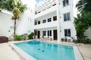 Hotel Villas Deja Blue & Restaurant