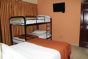 Hostal Cocos Inn