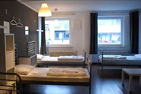 Station Hostel For Backpackers