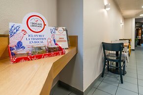 B&B HOTEL Cholet Sud