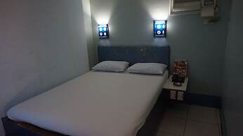 Halina Hotel Avenida