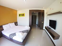 Benjamas Place