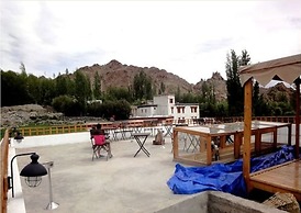 Saboo Resorts