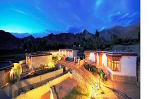 Saboo Resorts