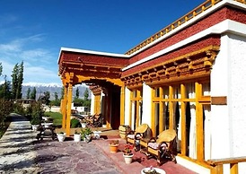 Saboo Resorts