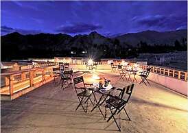 Saboo Resorts