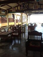 Starlight Haad Rin Resort