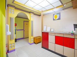 OYO 790 Mango Inn