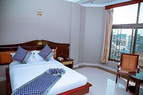 Greenlight Hotel