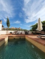 Casa Bombo