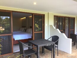 Golden Palm Resort