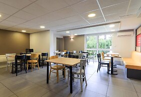 B&B HOTEL Chalon-sur-Saône Sud