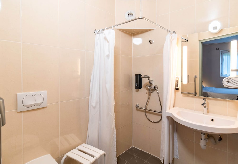 B&B HOTEL Limoges (1)