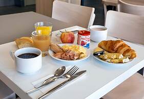 B&B HOTEL Niort Marais Poitevin Est
