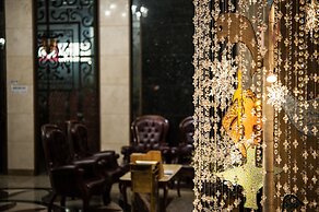 Hotel Aura