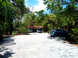 Khao Sok Tree House
