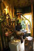 Khao Sok Tree House