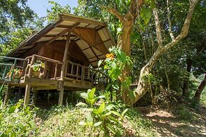 Khao Sok Riverside Cottage