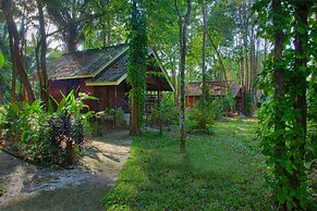 Khao Sok Riverside Cottage